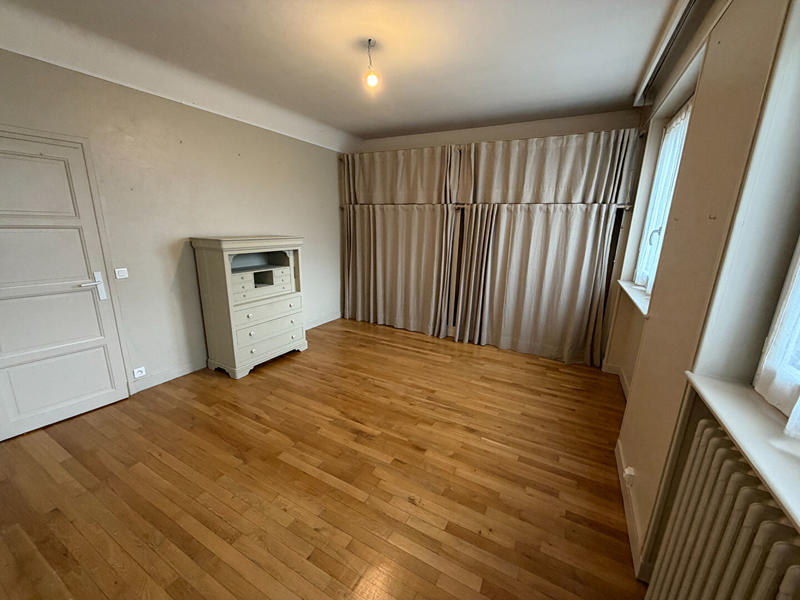 Appartement - 121 m² - 4 pièces