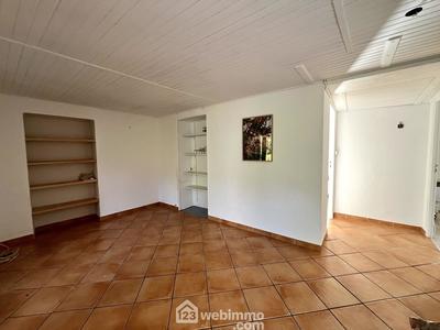 Appartement - 47 m² - 3 pièces