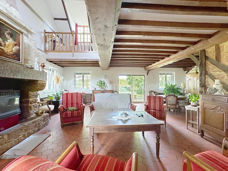 Maison - 164 m² - 7 pièces