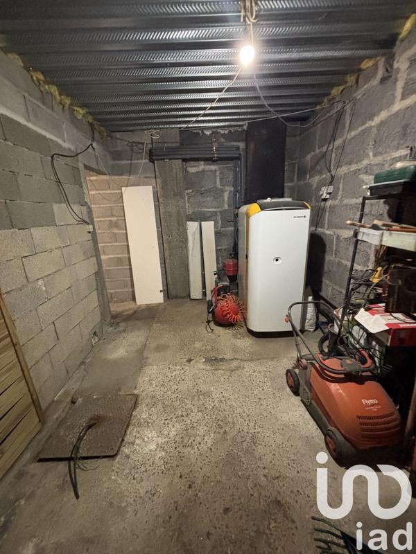 Maison - 194 m² - 8 pièces