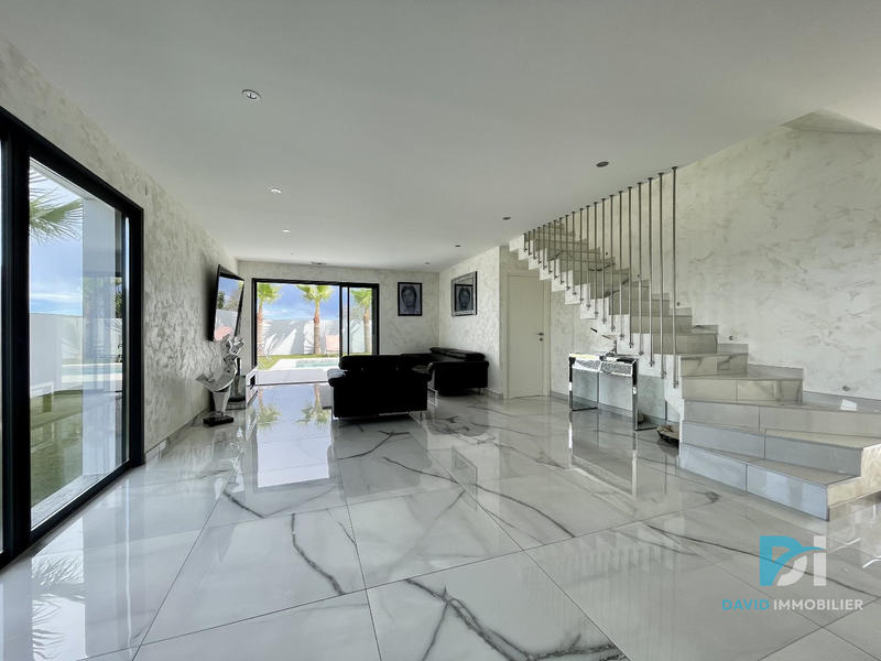 Maison - 115 m² - 4 pièces