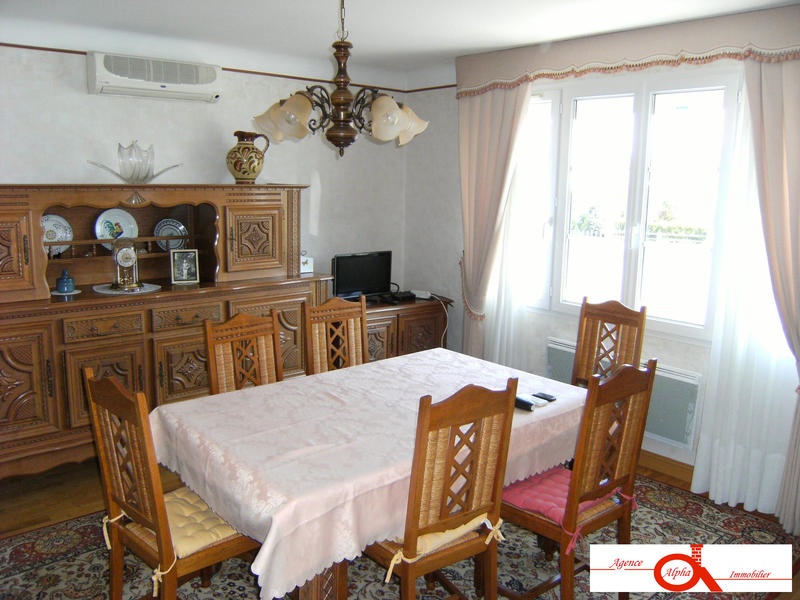 Maison - 74 m² - 4 pièces