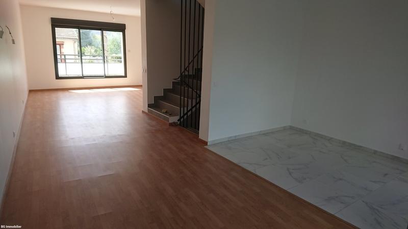 Immeuble - 250 m² - 8 pièces