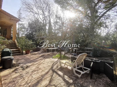 Maison - 142 m² - 4 pièces