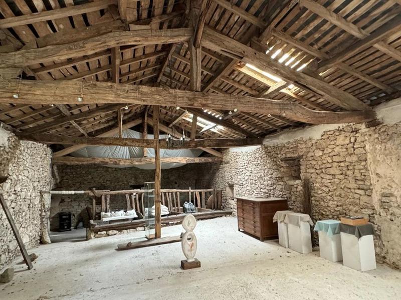 Corps de ferme - 65 m² - 3 pièces