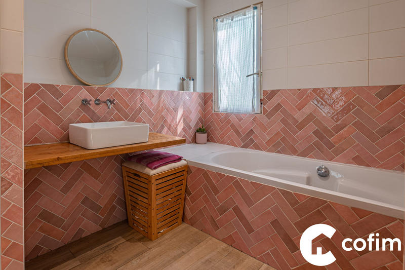 Maison - 86 m² - 4 pièces