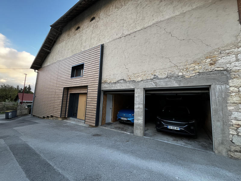 Maison - 254 m² - 7 pièces