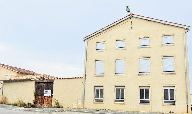 Maison - 140 m² - 5 pièces