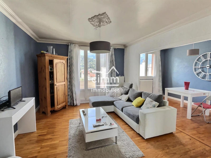 Appartement - 62 m² - 4 pièces