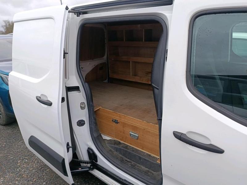 Citroën Berlingo III m 1000kg BlueHDi 130 s&amp;S Eat8 Driver