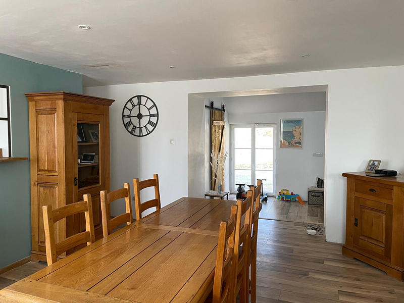 Maison - 190 m² - 8 pièces