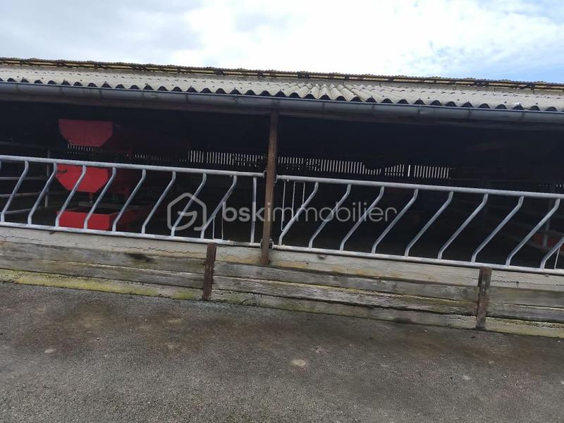 Corps de ferme - 90 m² - 1 pièce