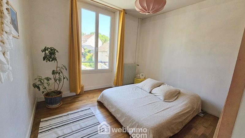 Maison - 121 m² - 6 pièces