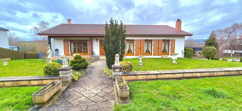 Maison - 137 m² - 6 pièces