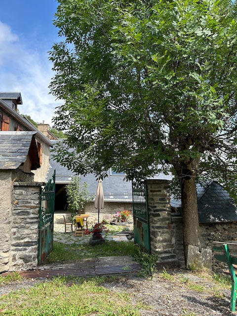 Maison - 190 m² - 5 pièces