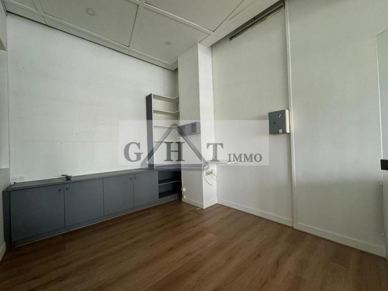 Local commercial - 110 m²