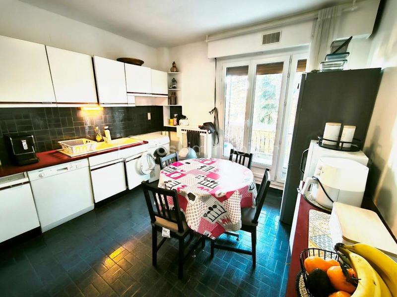 Appartement - 100 m² - 4 pièces
