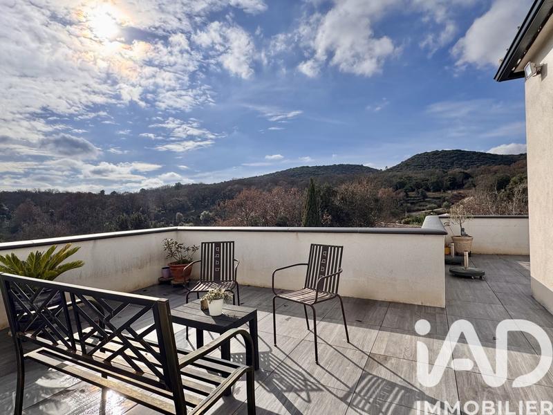 Maison de maîtres - 209 m² - 5 pièces