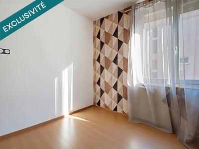 Maison - 150 m² - 8 pièces