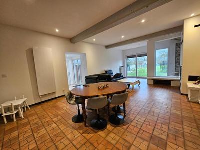 Maison - 185 m² - 6 pièces