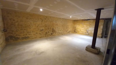 Parking / Garage - 50 m²