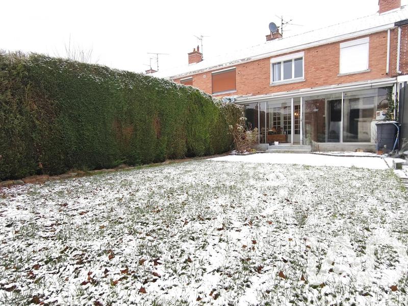 Maison - 100 m² - 5 pièces