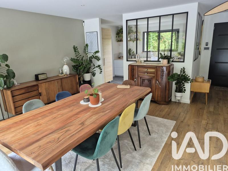 Maison - 120 m² - 4 pièces