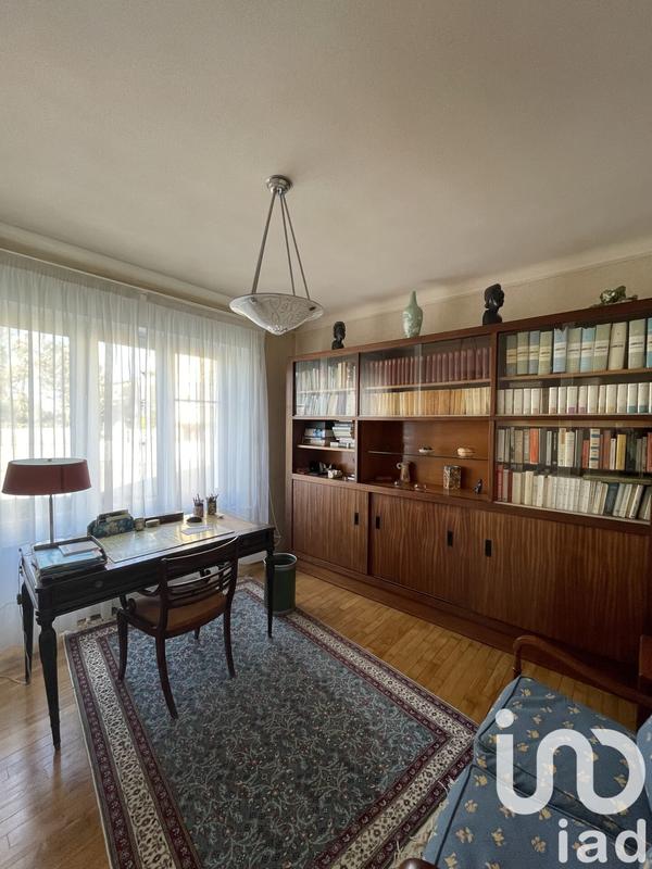 Maison - 281 m² - 11 pièces