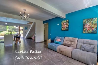 Maison - 192 m² - 8 pièces