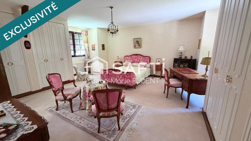 Maison - 169 m² - 6 pièces