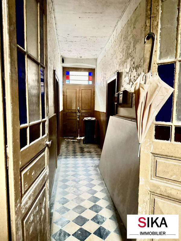 Maison ancienne - 303 m² - 10 pièces