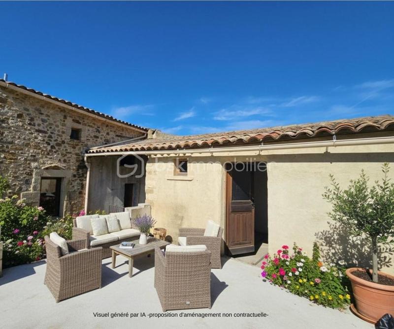 Maison en pierre - 78 m² - 4 pièces