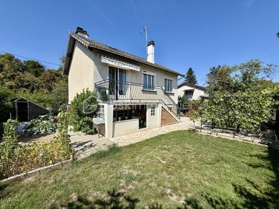 Maison - 85 m² - 3 pièces