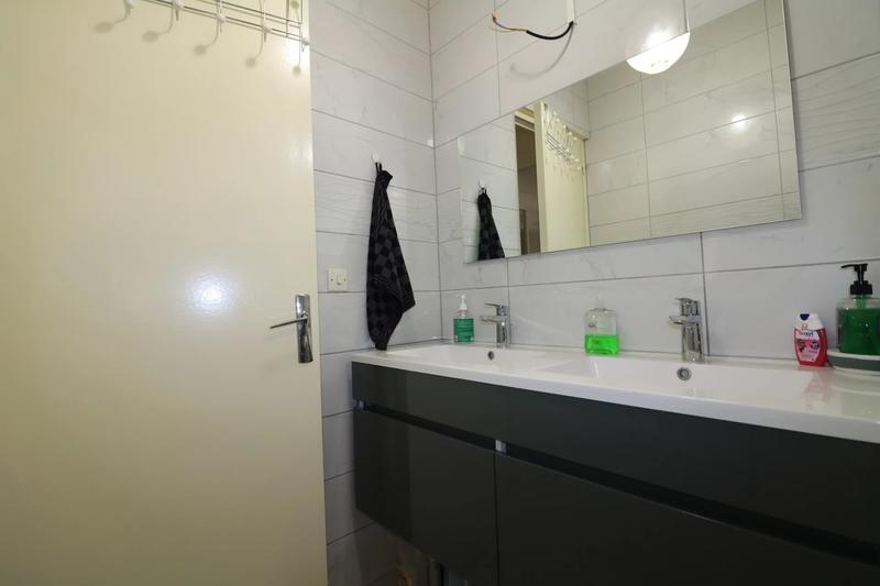 Appartement - 110 m² - 4 pièces