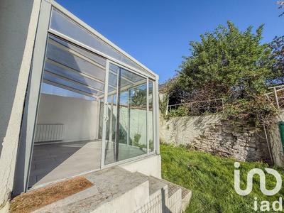 Maison - 95 m² - 6 pièces