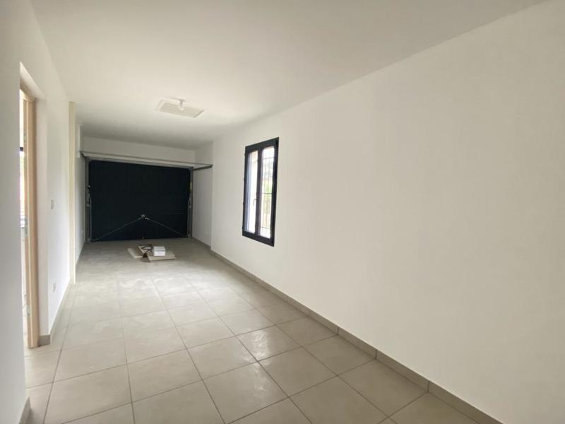 Villa - 90 m² - 4 pièces