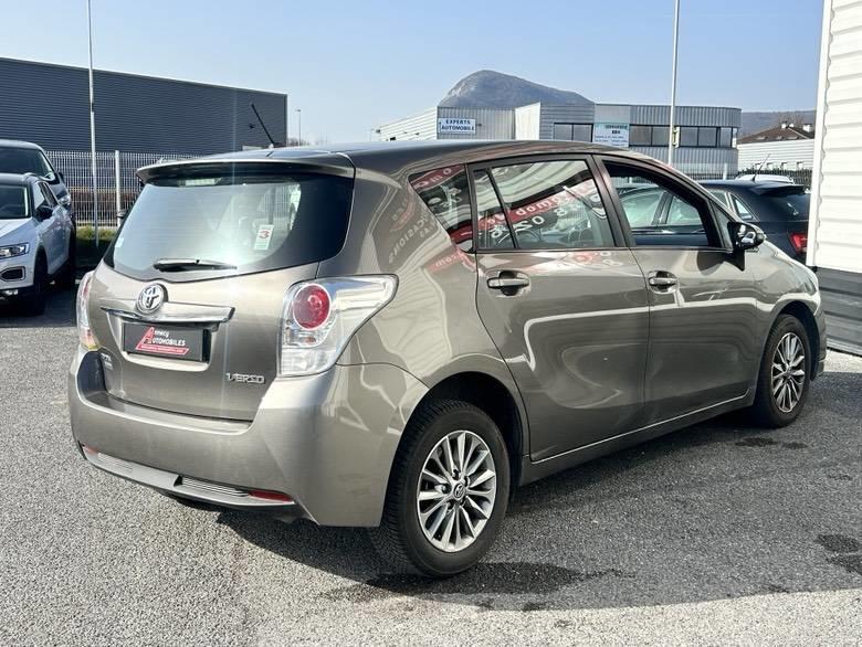 Toyota Verso 112d 7 places Caméra de recul