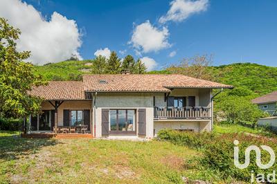 Maison de maîtres - 185 m² - 5 pièces