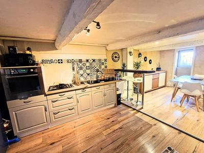 Maison de village - 100 m² - 4 pièces