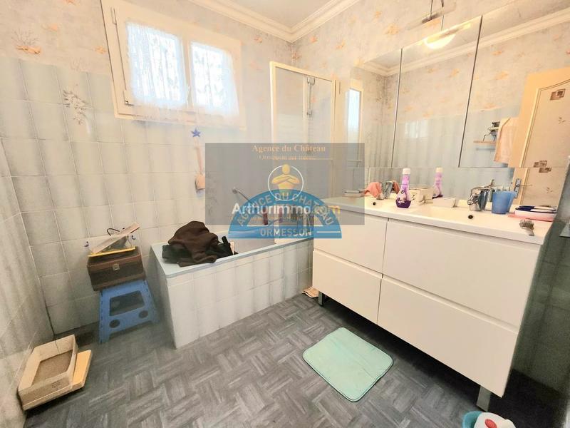 Maison - 120 m² - 4 pièces