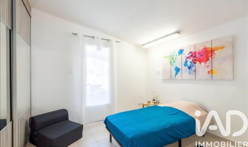 Maison - 187 m² - 8 pièces