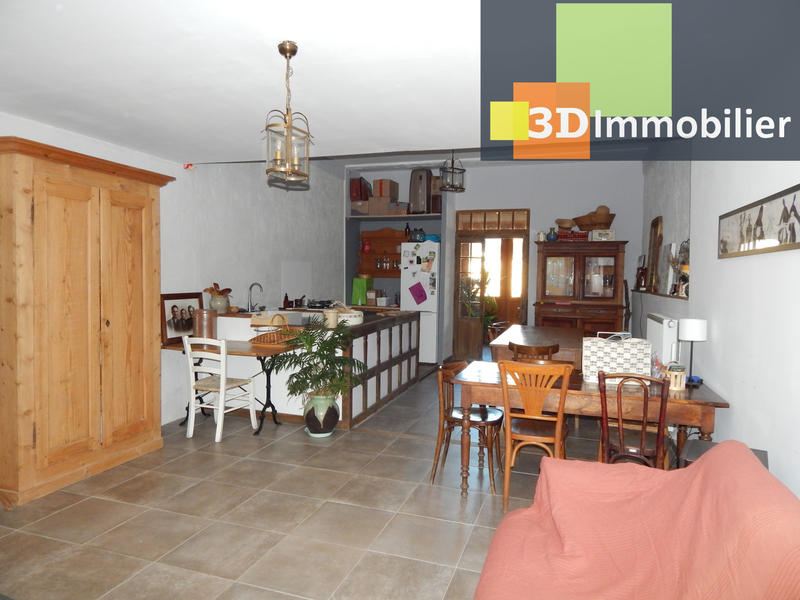 Maison - 198 m² - 8 pièces