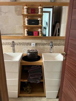 Maison - 102 m² - 4 pièces