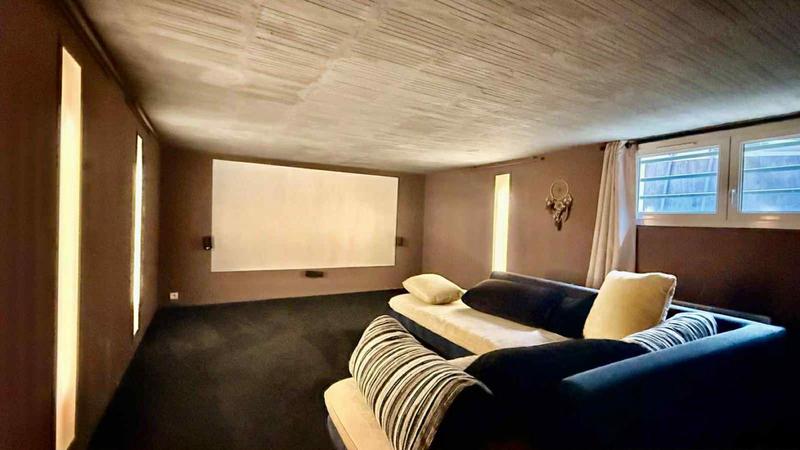 Maison - 156 m² - 5 pièces