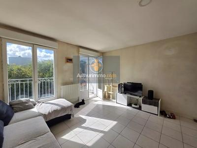 Immeuble - 122 m² - 7 pièces