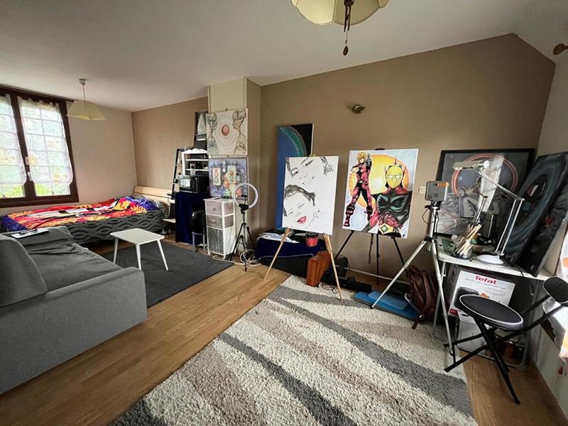 Maison - 180 m² - 8 pièces