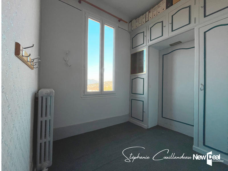 Duplex - 93 m² - 5 pièces