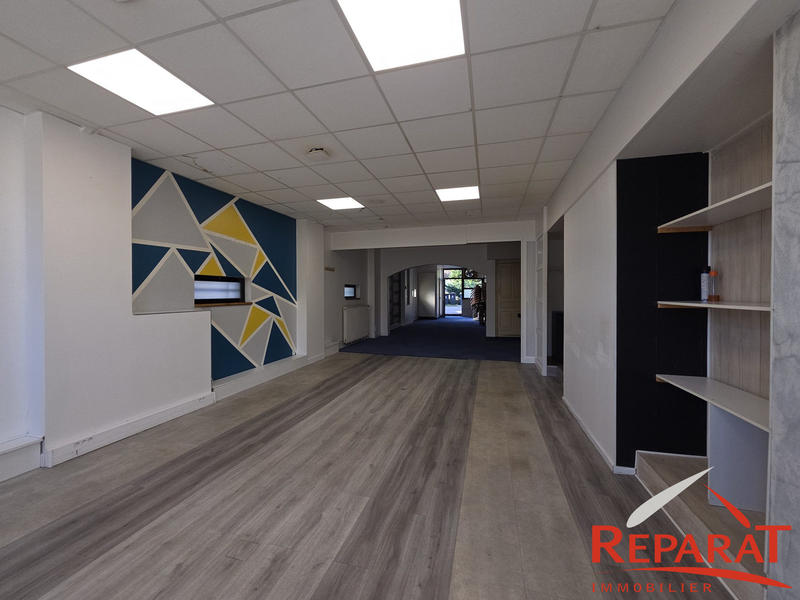 Local commercial - 105 m²