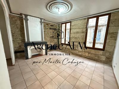 Immeuble - 350 m² - 11 pièces