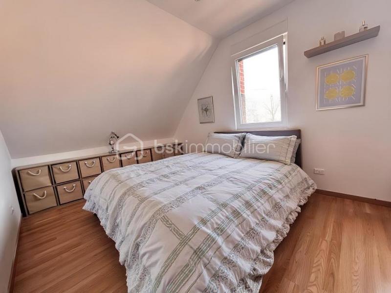 Pavillon - 100 m² - 5 pièces